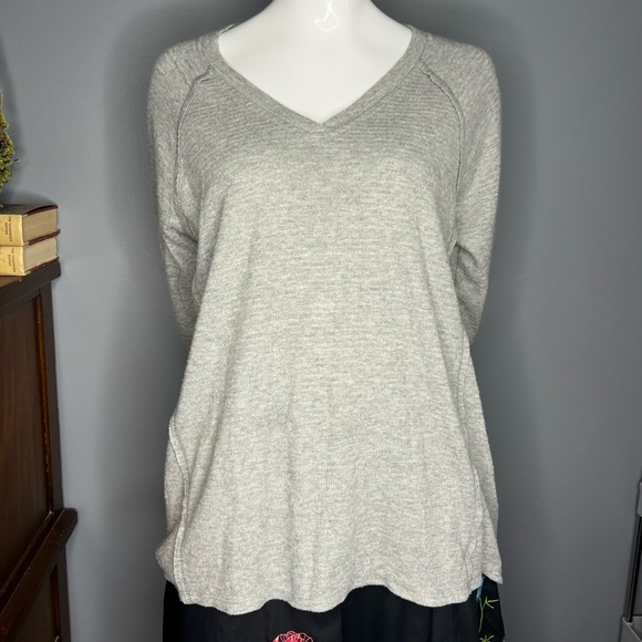 Wildfox : grey Haley brushed long sleeve V neck thermal - Picture 1 of 13